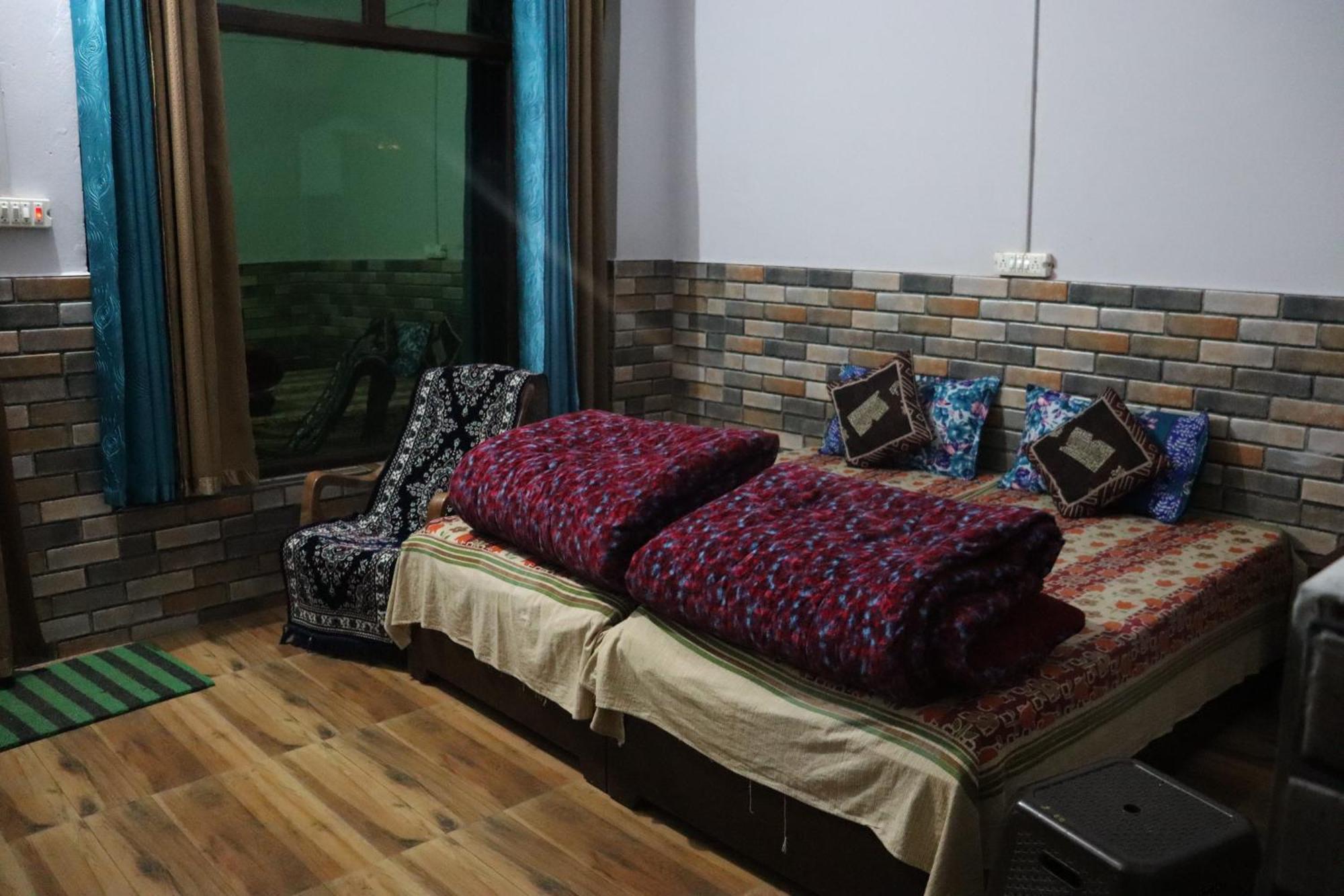 Shanti Home Stay Chaukori 외부 사진